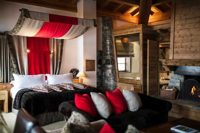 Hôtel & Spa Les Barmes de l'Ours
