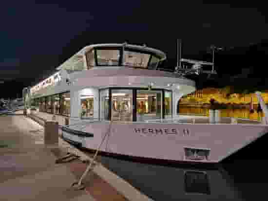 Bateau restaurant Hermès II