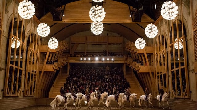 ACADÉMIE ÉQUESTRE DE VERSAILLES : Ce qu ...