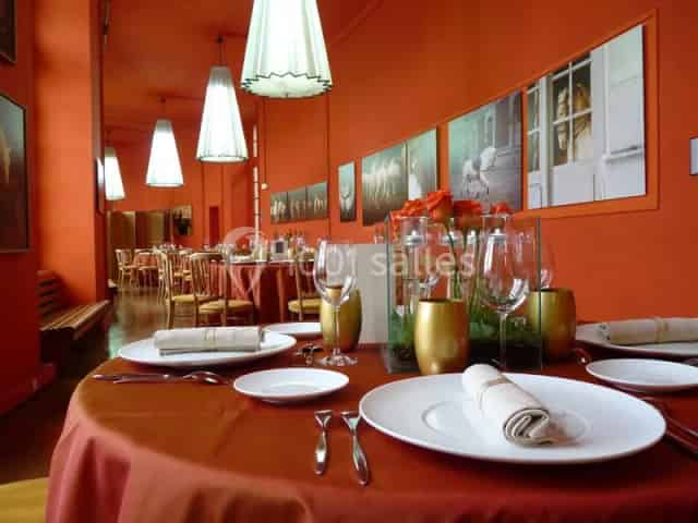 SALON NUNO OLIVEIRA