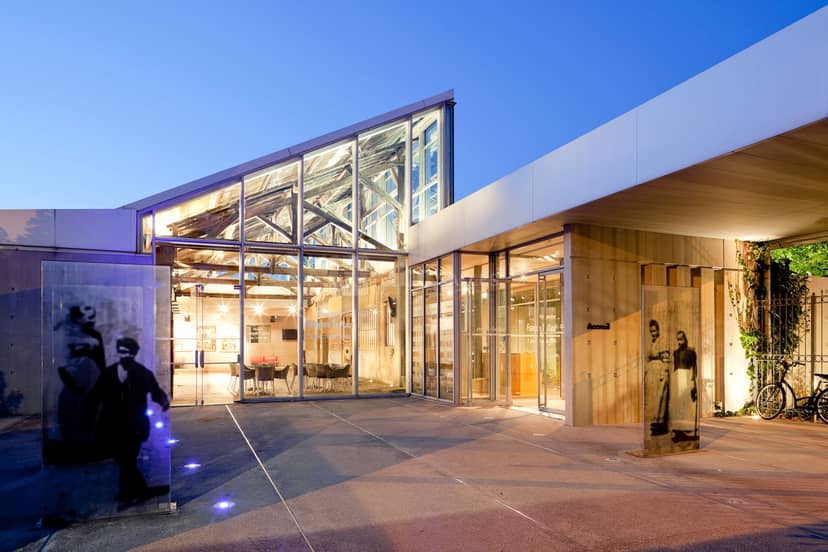 Modern Institut Lumière movie theater with glass walls, perfect for corporate events and gatherings.