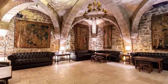 Les Trois Salons