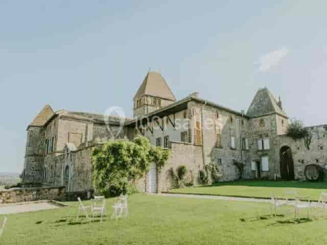 Conference room at Château La Gallée, rustic architecture for memorable events.