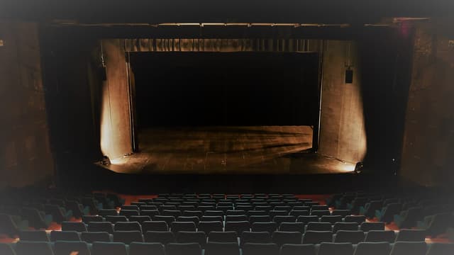 Stage