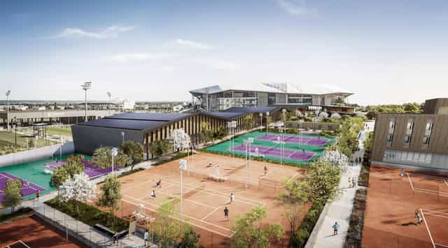 Modern sports complex with tennis courts, ideal for tournaments and corporate retreats.