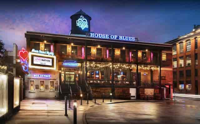Banquet hall at House of Blues Dallas, vibrant venue for concerts and private events.