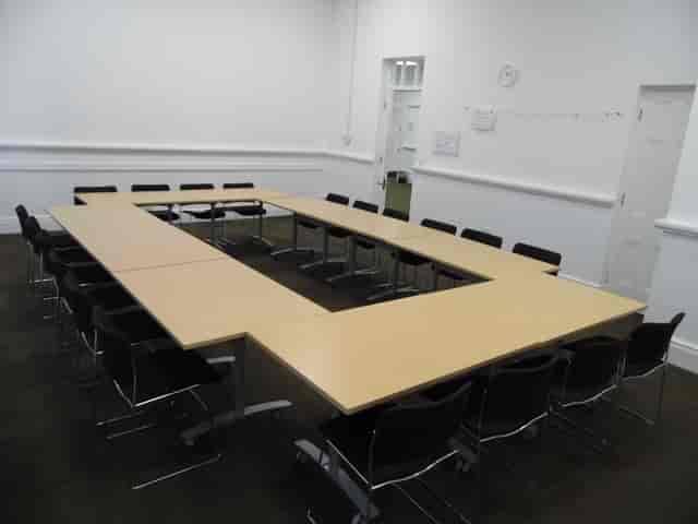 G3 Meeting Room at Friends' Meeting House, U-shaped setup for collaborative discussions.