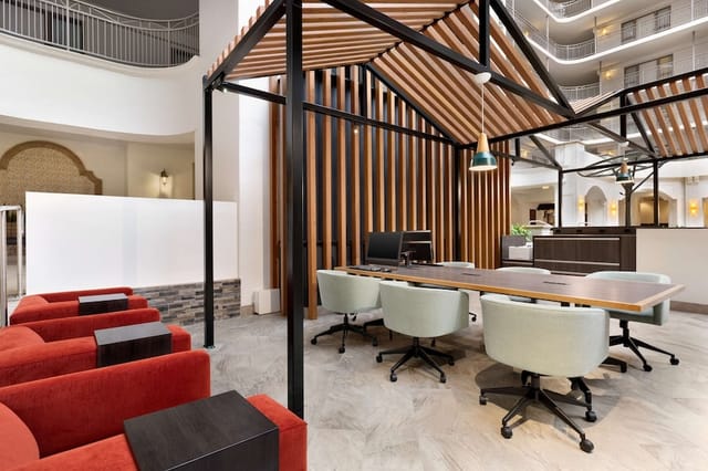 Modern meeting room at Embassy Suites, perfect for collaboration and events.