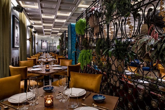 Main Dining