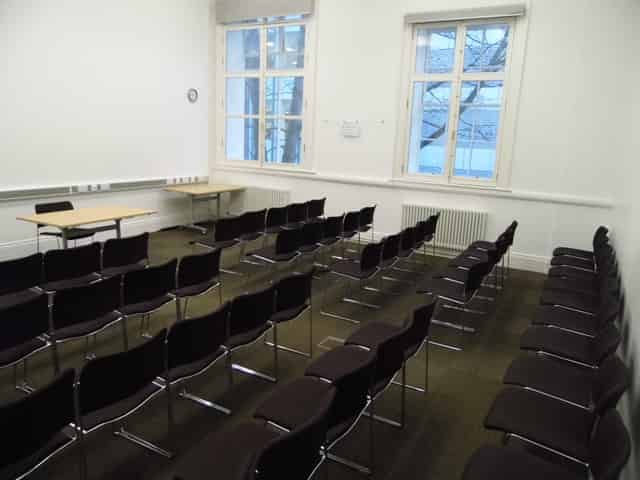 F12 Meeting Room
