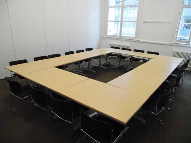 F13 Meeting Room