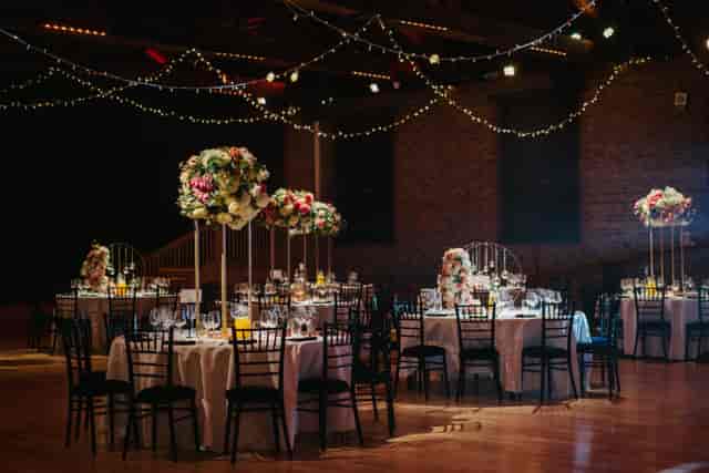 Porter Tun Brewery banquet fairy lights floral event