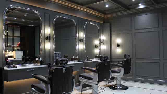 Lunatic Fringe Gentelmen's Salon - Al ...