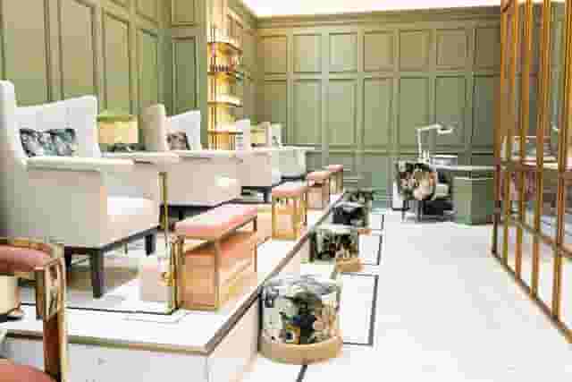 Salon