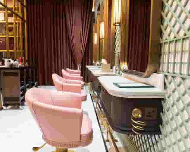 Salon