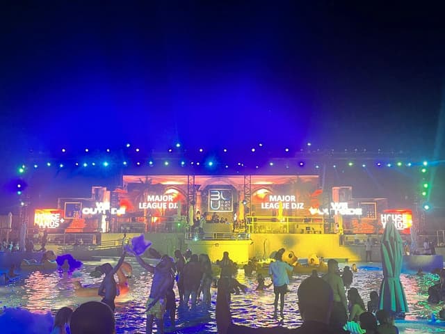BLU Oasis