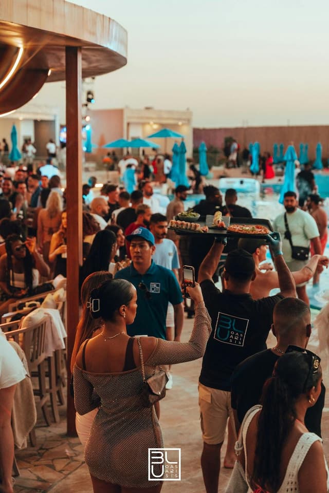 BLU Oasis