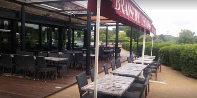 Cocktail bar