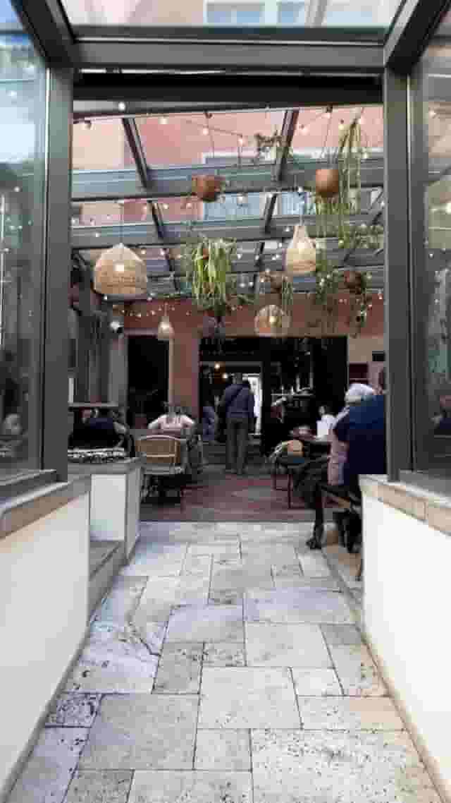 Cocktail bar