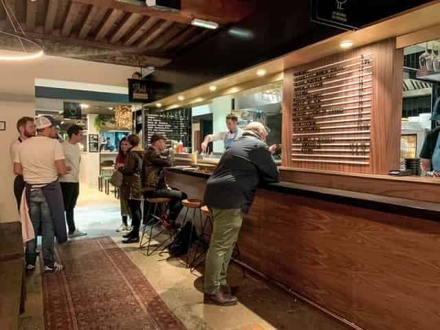 Cocktail bar