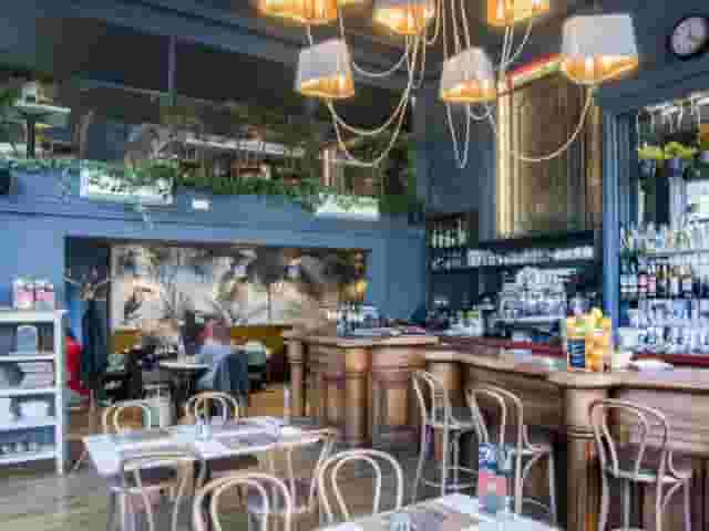 Bar & Bistrot