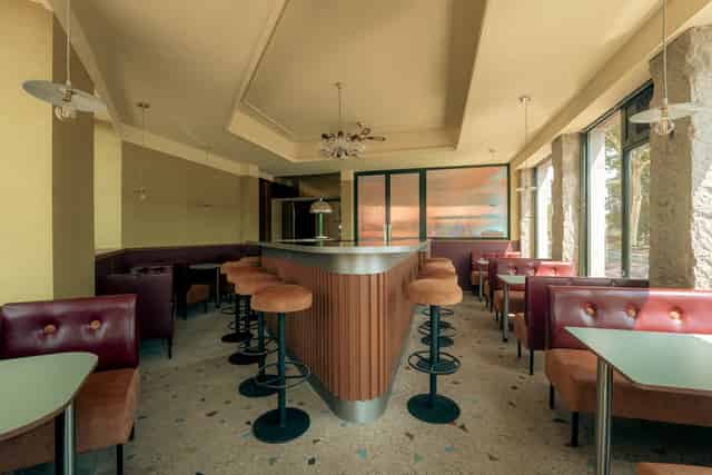 Dining room 3