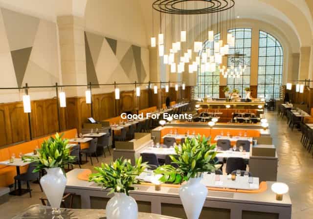 Elegant restaurant venue with natural light for events and celebrations in Le Grand Réfectoire.