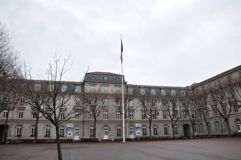 Exhibition Hall at Centre d'histoire: elegant venue for formal events and national ceremonies.