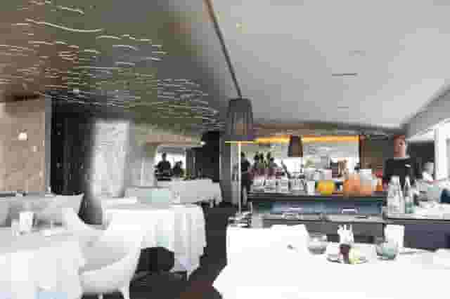 Beaujeu Panoramic Lounge
