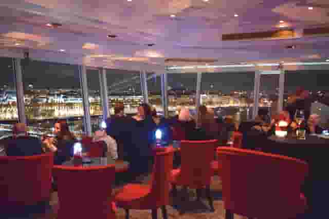 Beaujeu Panoramic Lounge