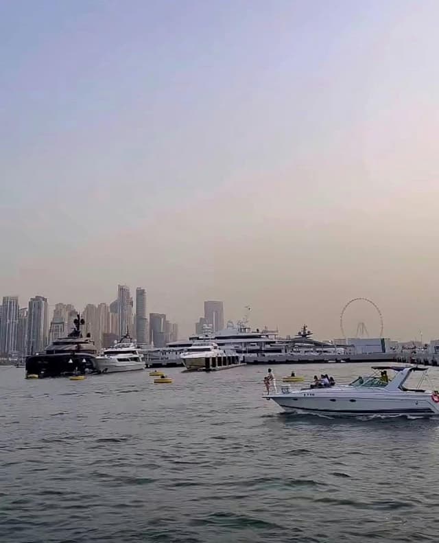 Dubai Marina Yacht Club
