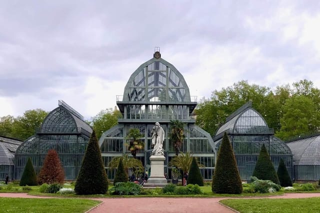Botanical garden glass conservatory for upscale events, weddings, and receptions.