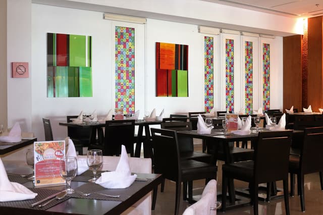 Metro All-Day Dining