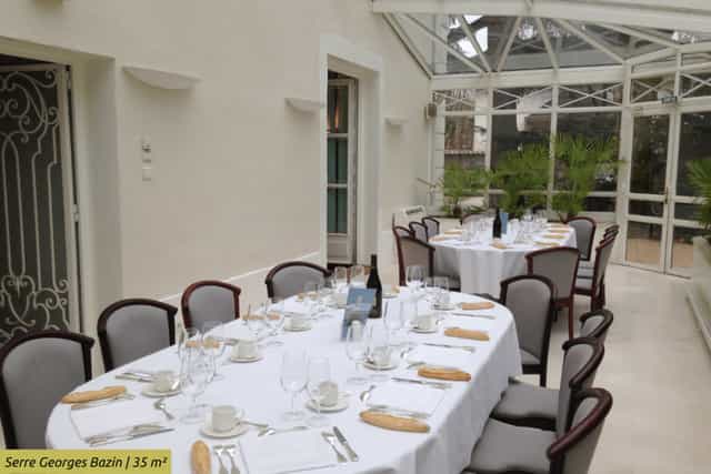Elegant dining setup in La Serre, Château de Montchat - perfect for corporate events, celebrations.
