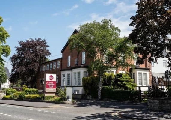Pinewood Hotel