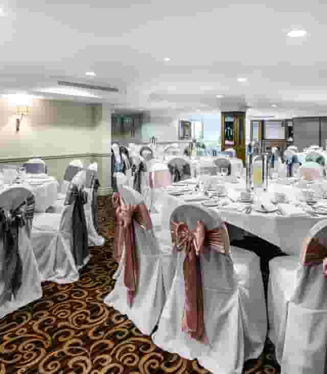 Pinewood Hotel
