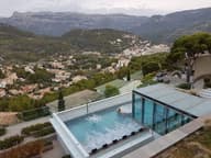Swiss Cottage