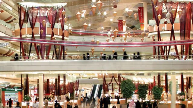 Kingdom Centre