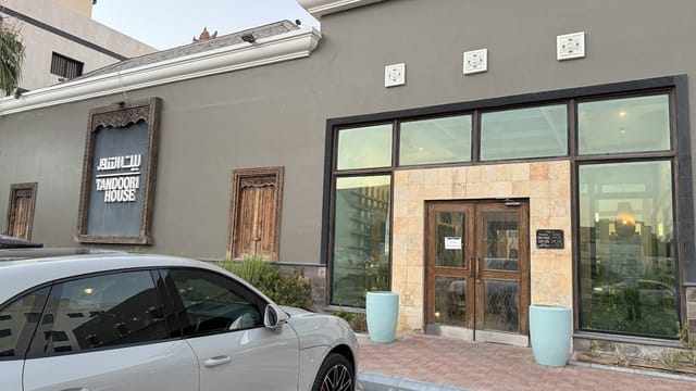 Tandoori House - >Udayakumarbabu Karchan</a>