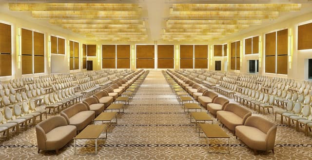 Banquet hall