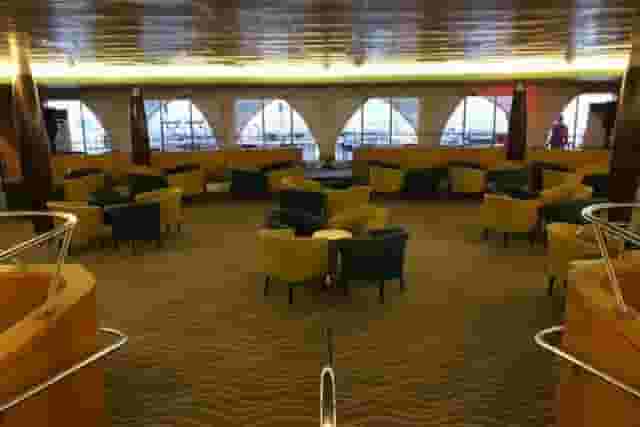 Yacht Club – Deck
