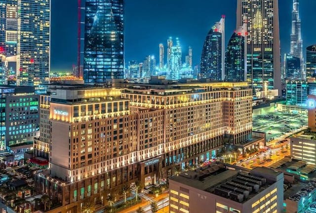Luxurious Ritz-Carlton Salon 2 with city skyline, ideal for conferences and events.