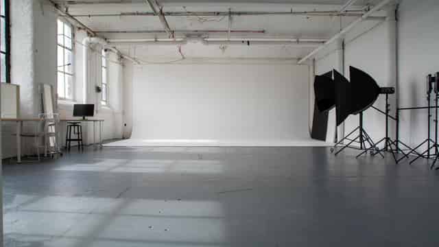 VisualVerse Studios