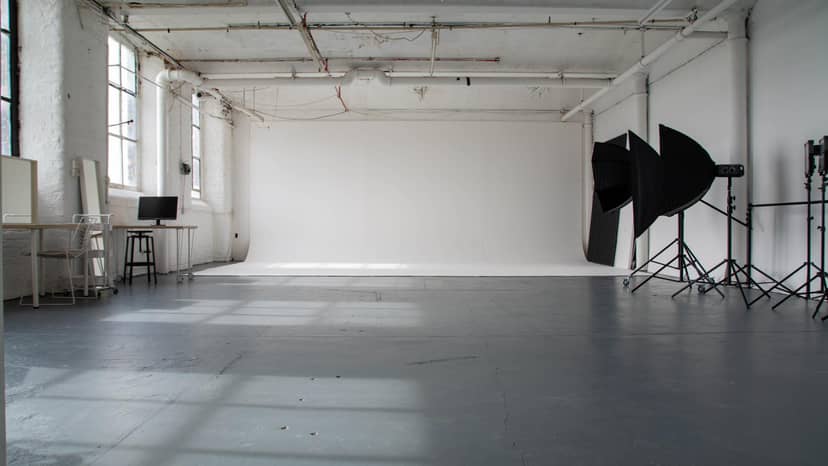 Versatile event space with natural light for photography and workshops at VisualVerse Studios.