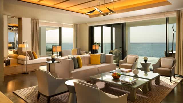Luxurious meeting room in Banyan Tree Dubai with ocean views, perfect for corporate events.
