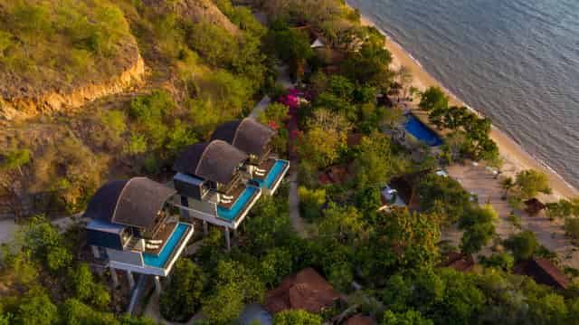 Beachfront Villas