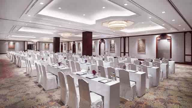 Grand Ballroom at Shangri-La Hotel Jakarta, spacious conference room for corporate events.