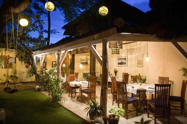 Charming outdoor dining at Zibiru Restaurant, ideal for intimate events and gatherings.