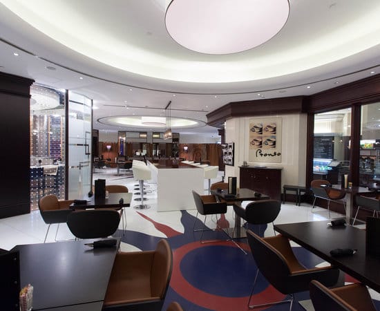 Gulf Auditorium in Dubai Opera: elegant restaurant for networking events and private dinners.