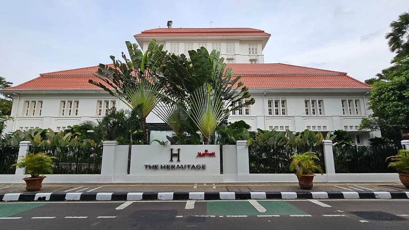 Elegant Hotel in The Hermitage, Jakarta, ideal for corporate events and meetings.